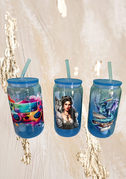 Glasbecher mit Motiven